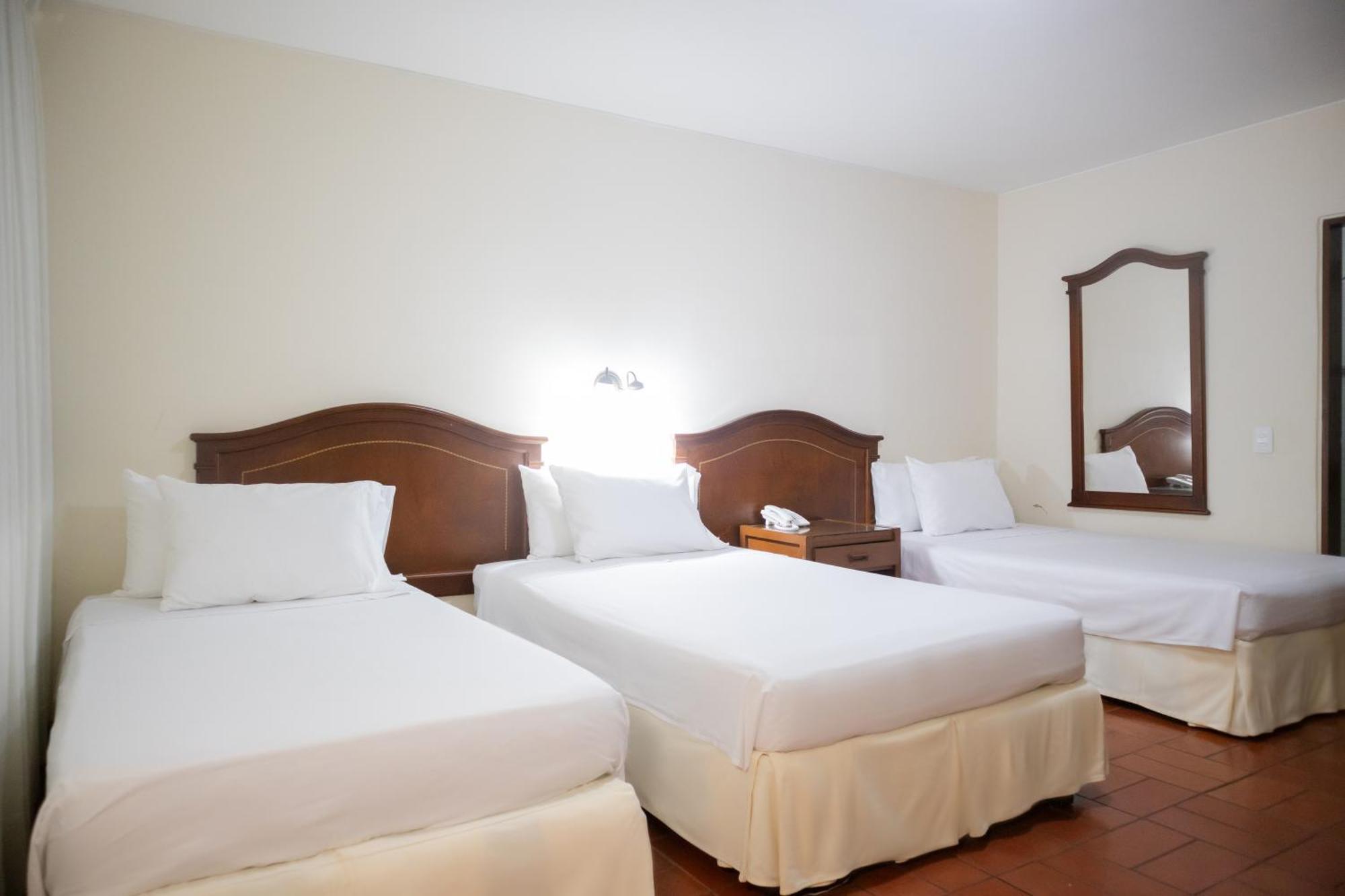 Hotel Faranda Bolívar Cúcuta Resort Exterior foto