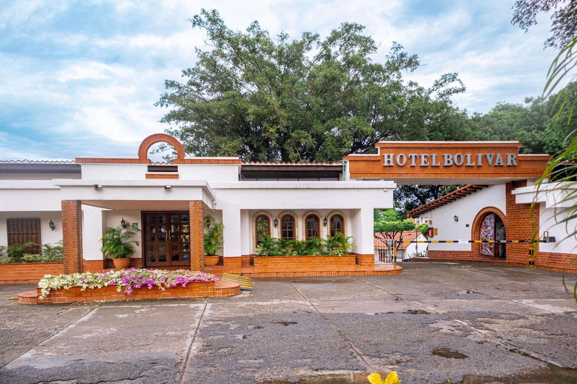 Hotel Faranda Bolívar Cúcuta Resort Exterior foto